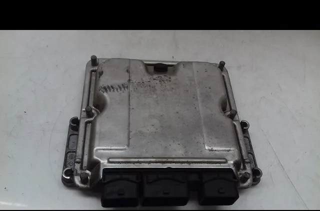 Calculateur moteur Citroën XSARA PICASSO (N68) 2.0 hdi (1999-2011) 5 portes occasion