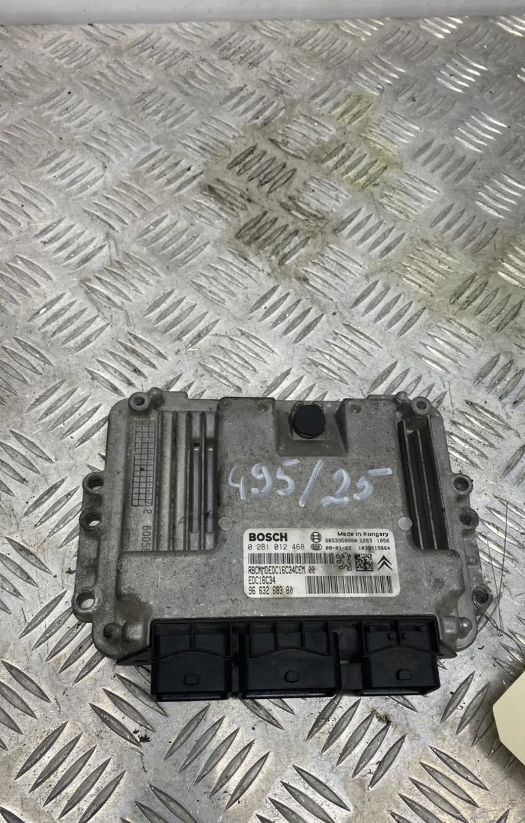 Calculateur moteur CITROEN XSARA PICASSO PHASE 2 occasion — photo 2
