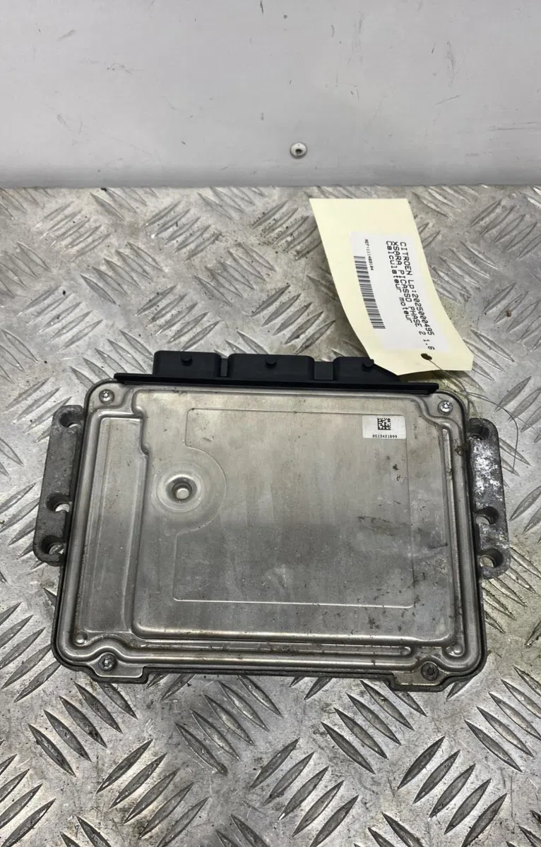 Calculateur moteur CITROEN XSARA PICASSO PHASE 2 occasion — photo 4