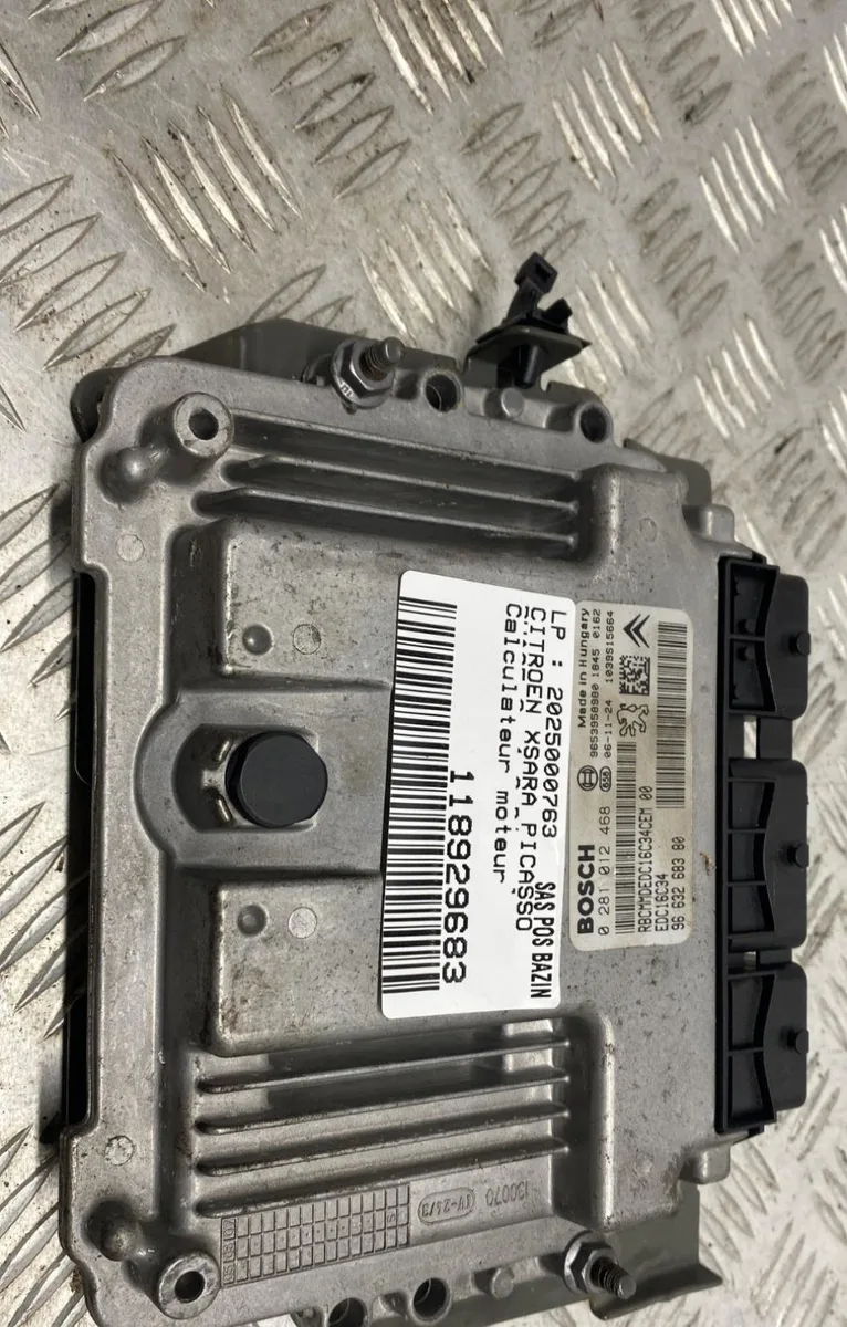 Calculateur moteur CITROEN XSARA PICASSO PHASE 2 occasion
