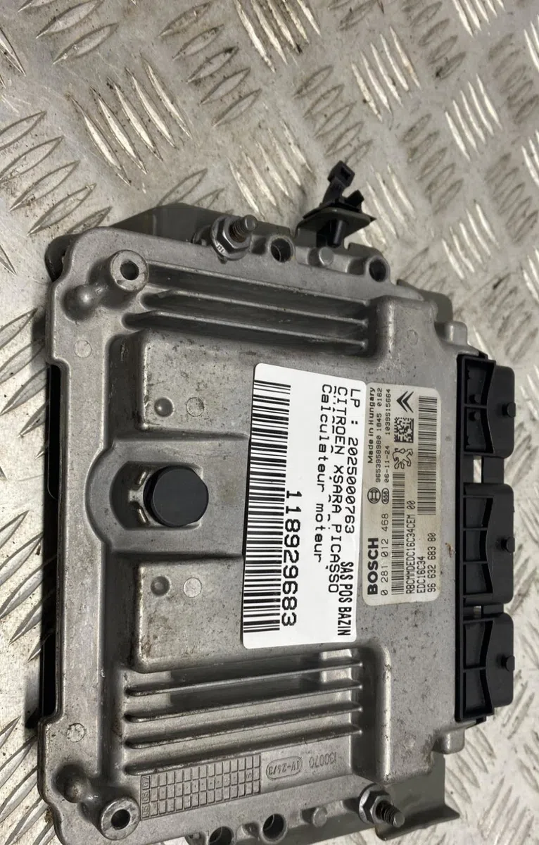 Calculateur moteur CITROEN XSARA PICASSO PHASE 2 occasion — photo 2