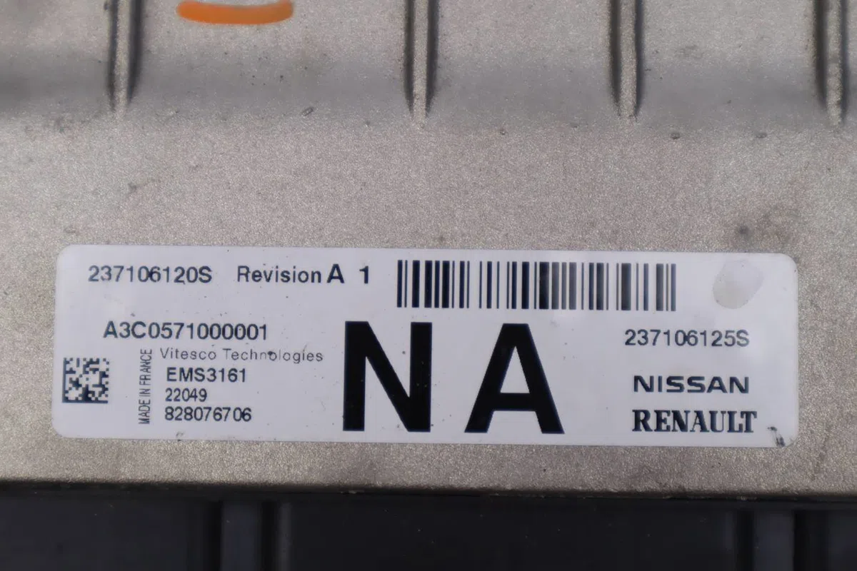 Calculateur moteur Dacia JOGGER 1.0 tce 110 (rkmd) (2022) occasion — photo 2