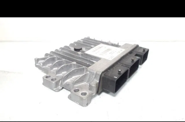 Calculateur moteur Dacia LOGAN MCV (KS_) 1.5 dci (ks04) (2010-2013) occasion — photo 2