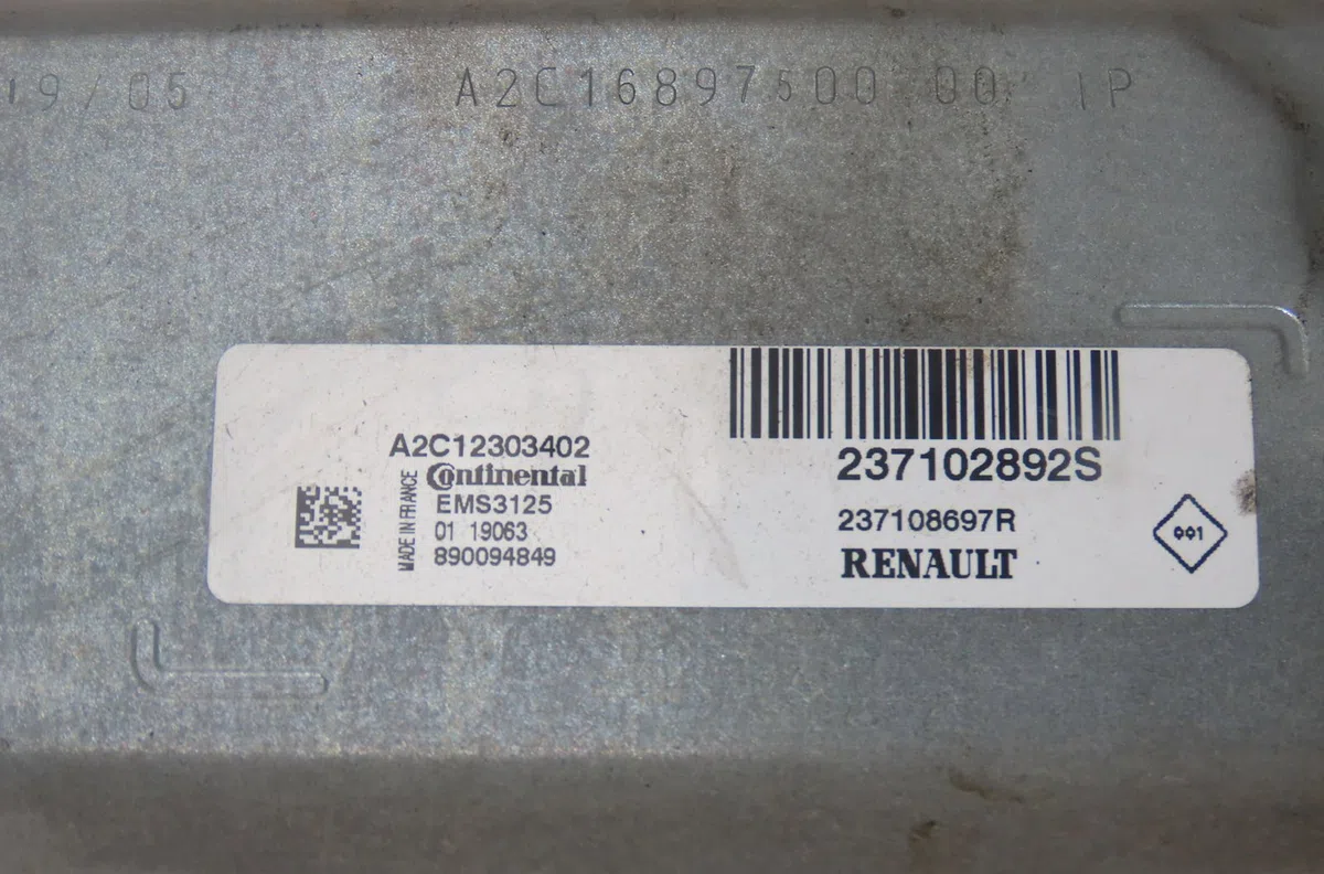 Calculateur moteur Dacia SANDERO II 1.0 sce 75 (b8jc, b8jd) (2016) occasion — photo 2
