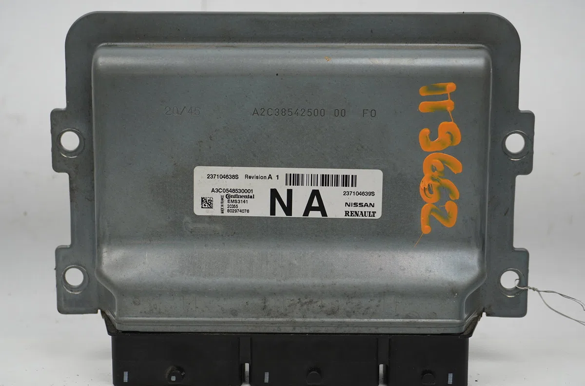 Calculateur moteur Dacia SANDERO III Liberty 125 i.e. (m73) (2012) occasion — photo 2