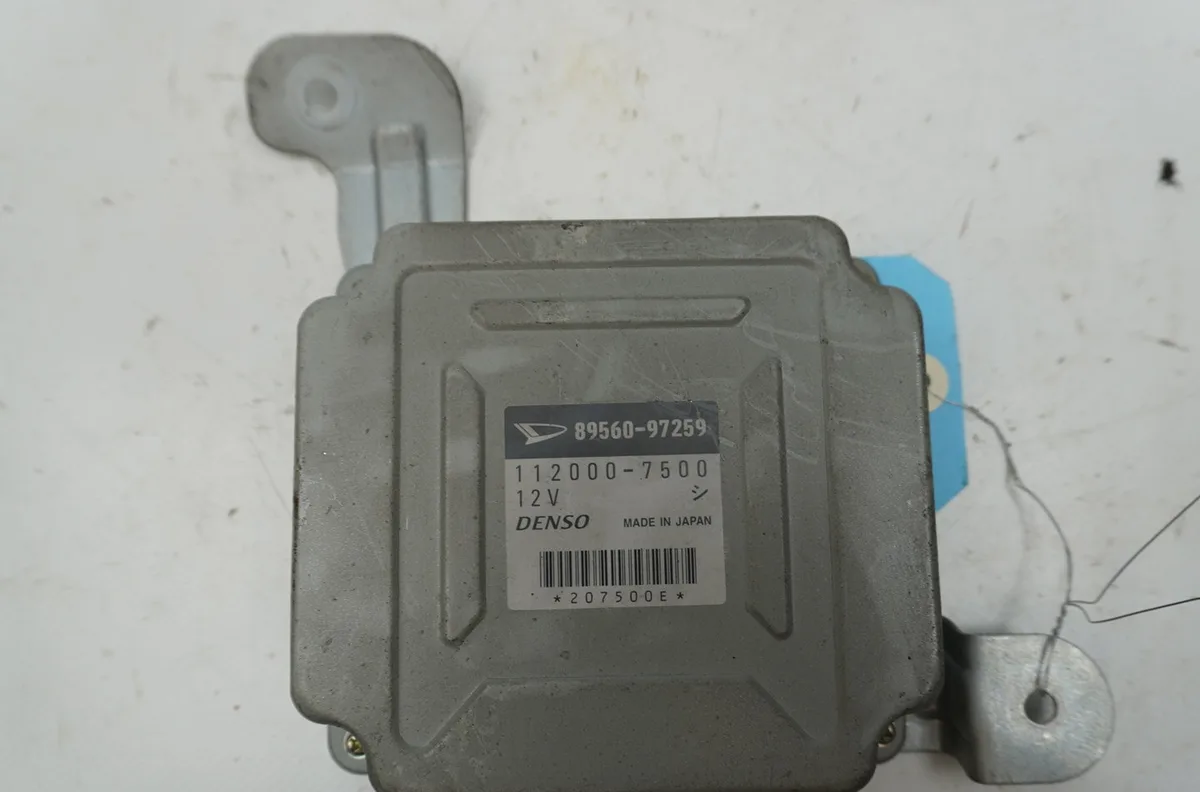 Calculateur moteur Daihatsu SIRION (M1) 1.0 i 4wd (1999-2000) occasion