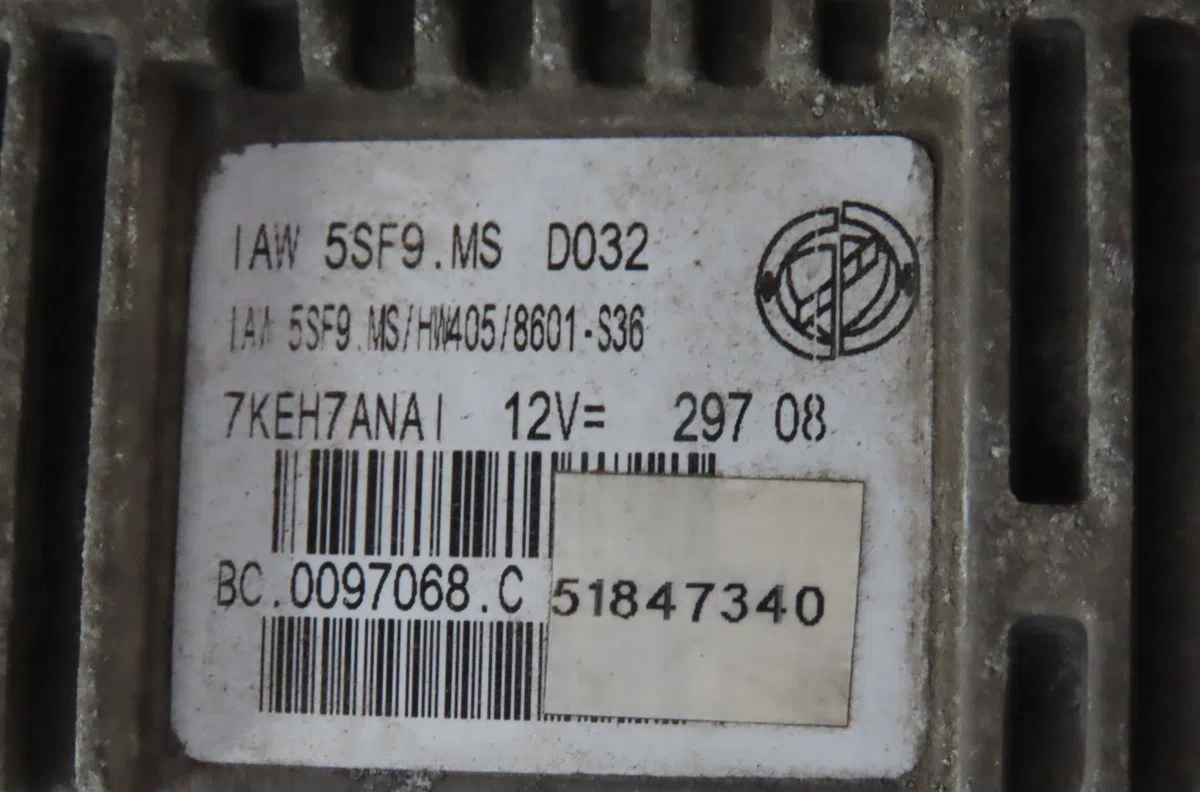 Calculateur moteur Fiat 500 (312_) 1.2 (312axa1a) (2007) 3 portes occasion — photo 3