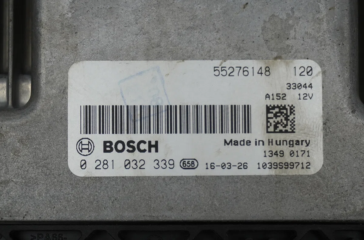 Calculateur moteur Fiat 500L (351_, 352_) 1.6 d multijet (199lye1b) (2013) occasion — photo 3