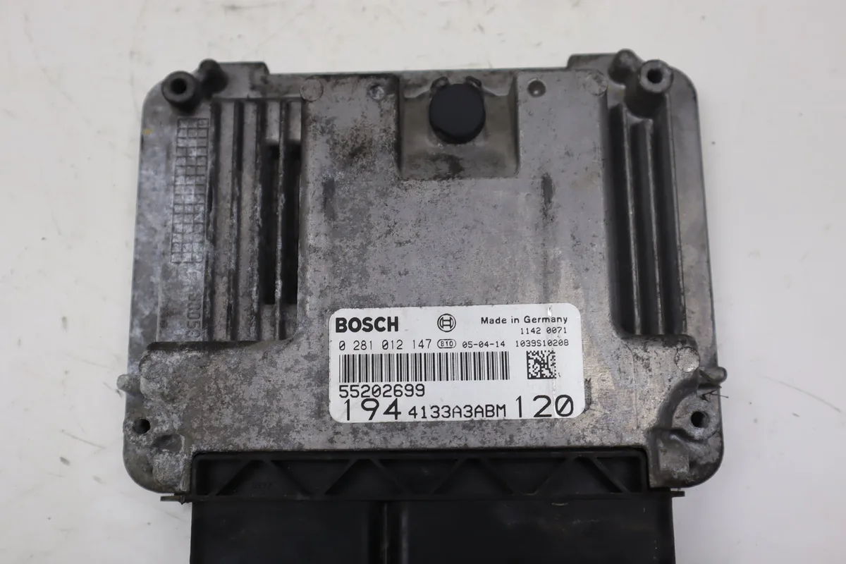 Calculateur moteur Fiat CROMA (194_) 1.9 d multijet (194axb1b) (2005-2011) occasion