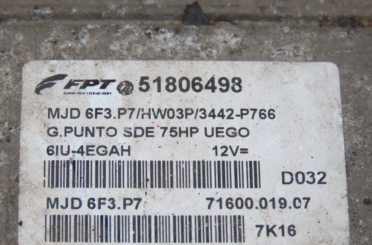Calculateur moteur Fiat GRANDE PUNTO (199_) 1.3 d multijet (2008) occasion — photo 2