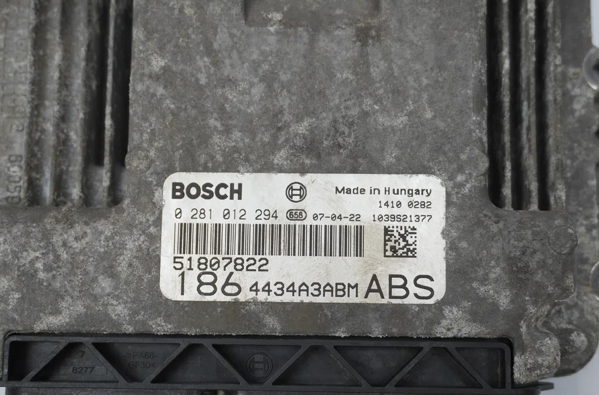 Calculateur moteur Fiat MULTIPLA (186_) 1.9 jtd (186axe1a) (2002-2010) occasion