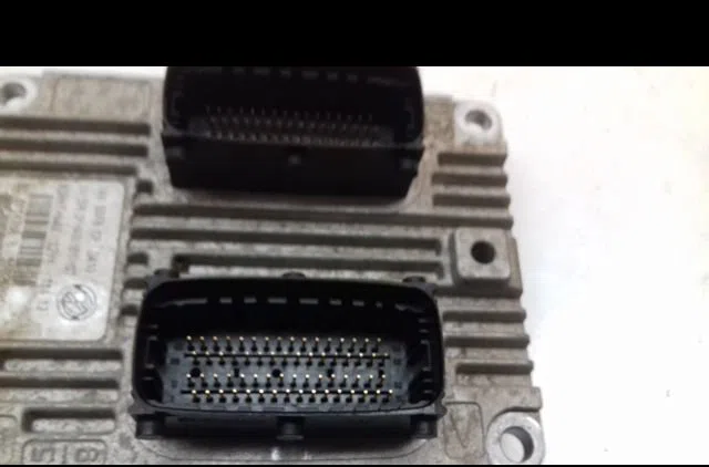 Calculateur moteur Fiat PANDA (312_, 319_) 1.2 (312pxa1a) (2012) occasion — photo 2