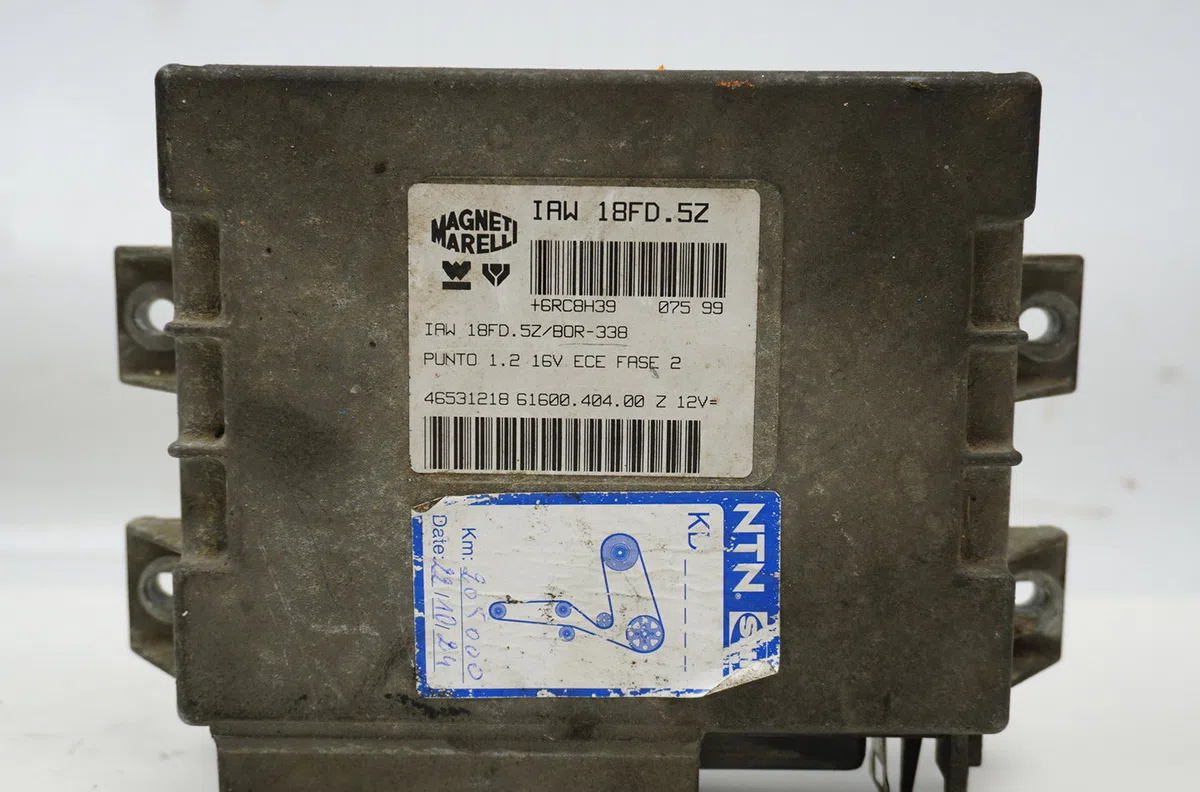 Calculateur moteur Fiat PUNTO (176_) 1.2 16v (1997-1999) occasion — photo 2