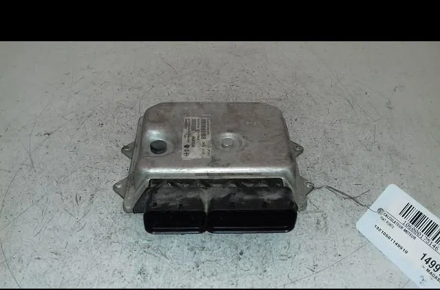 Calculateur moteur Fiat PUNTO (199_) 1.3 d multijet (2012) occasion — photo 2