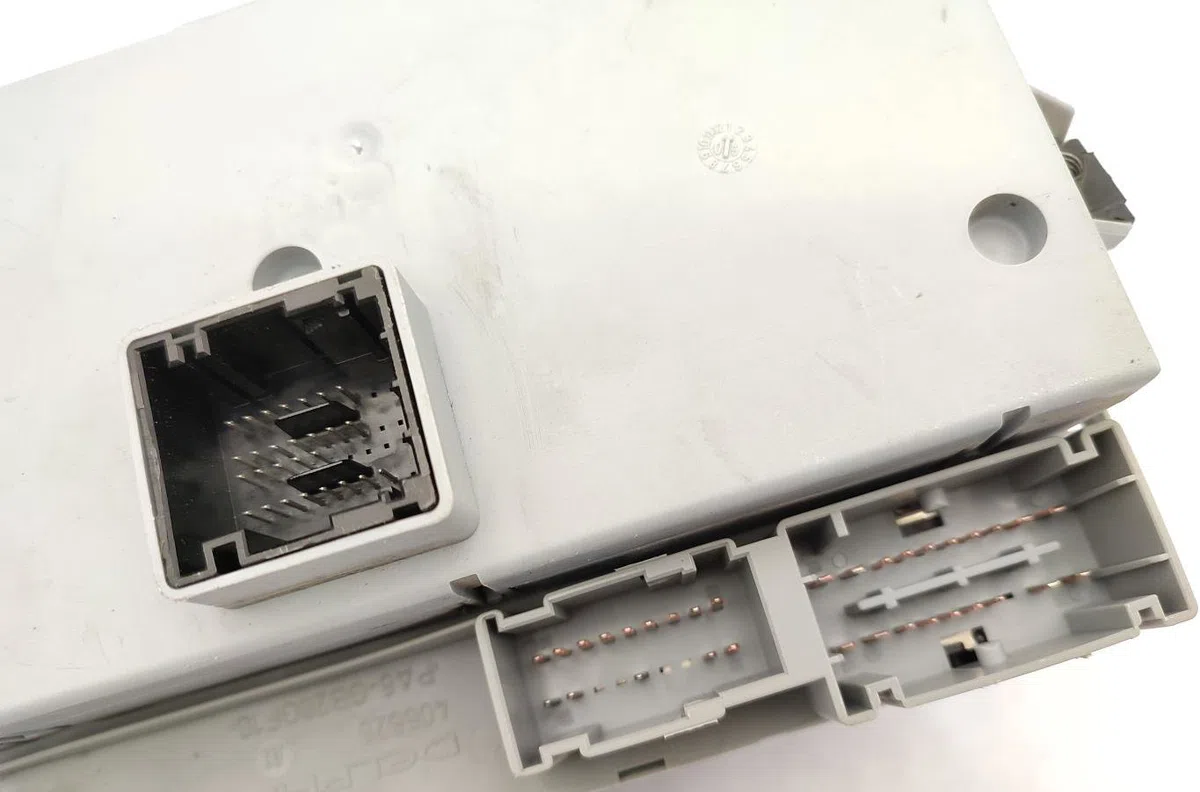 Calculateur moteur FIAT PUNTO 2 PHASE 2 occasion — photo 4