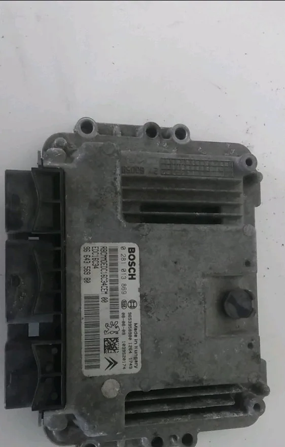 Calculateur moteur Fiat SCUDO Camionnette (270_, 272_) 1.6 d multijet (2007-2016) occasion