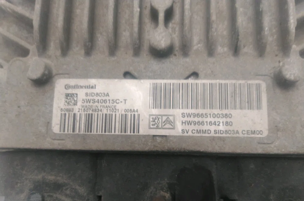 Calculateur moteur Fiat SCUDO Camionnette (270_, 272_) 2.0 d multijet (2007-2016) occasion — photo 2