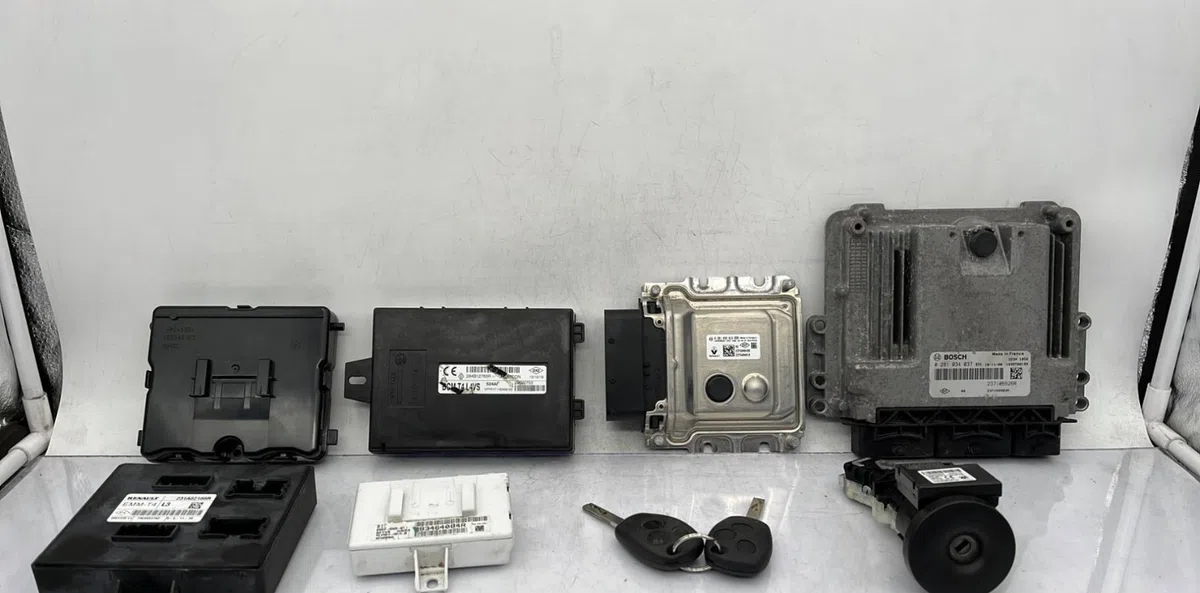 Calculateur moteur FIAT TALENTO occasion — photo 2