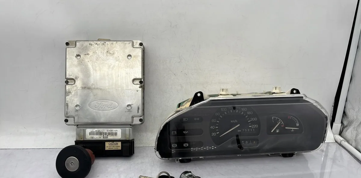 Calculateur moteur FORD FIESTA 3 PHASE 1 occasion