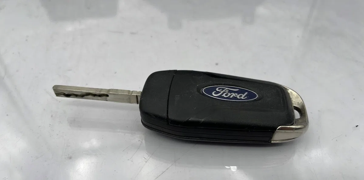 Calculateur moteur FORD FIESTA 7 PHASE 1 occasion — photo 3