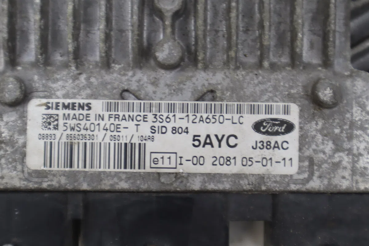 Calculateur moteur Ford FIESTA V (JH_, JD_) 1.4 tdci (2001-2008) 5 portes occasion — photo 2