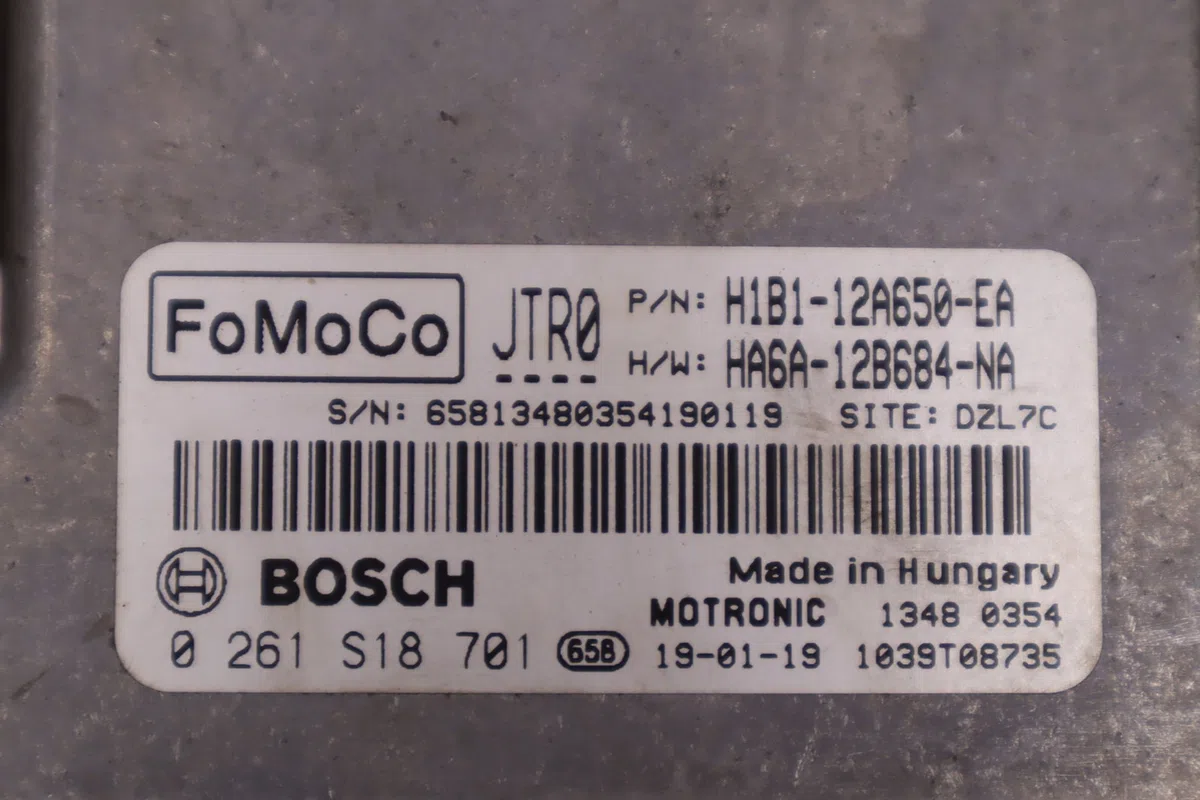 Calculateur moteur Ford FIESTA VII (HJ, HF) 1.0 ecoboost (2017) occasion — photo 2