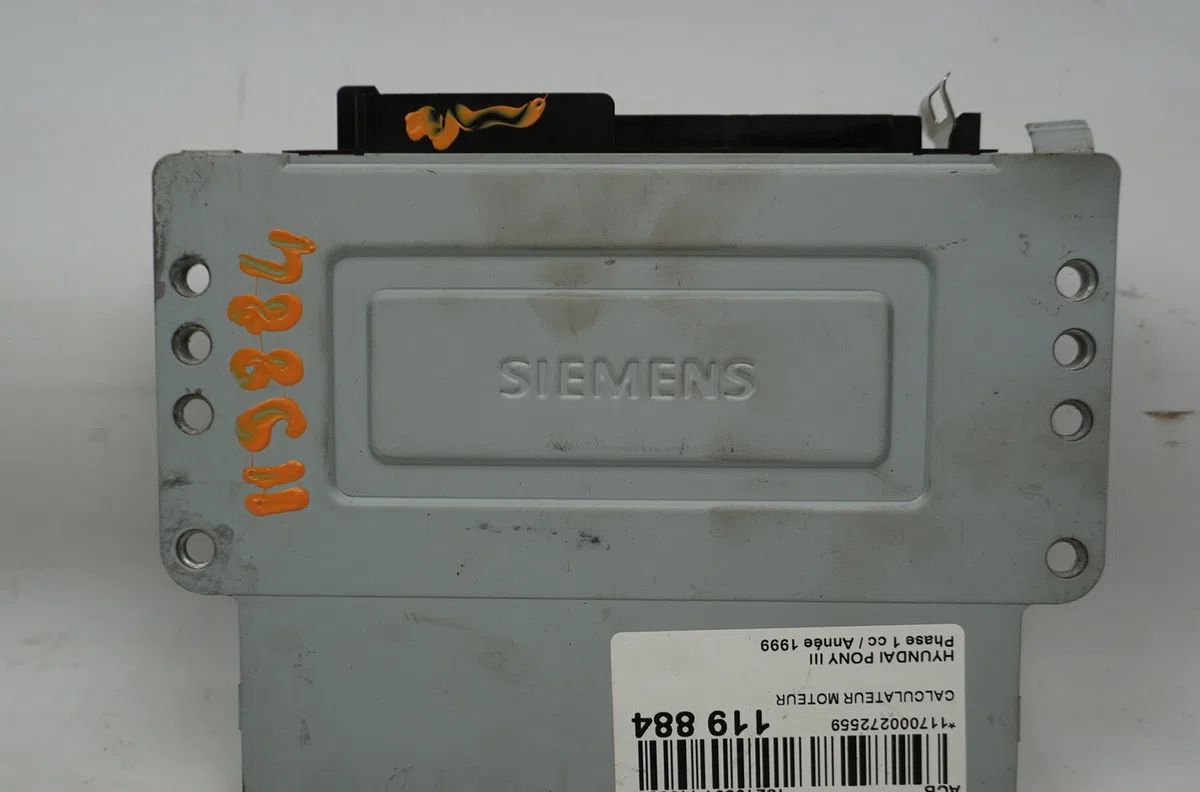 Calculateur moteur Hyundai PONY I (X-3) 1.3 i 12v (1994-2000) occasion