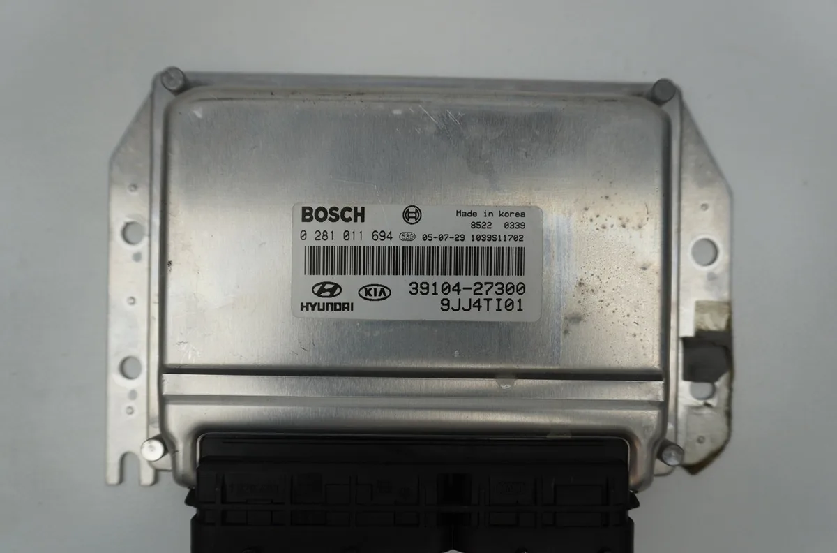 Calculateur moteur Hyundai TUCSON (JM) 2.0 crdi traction intégrale (2004-2010) occasion