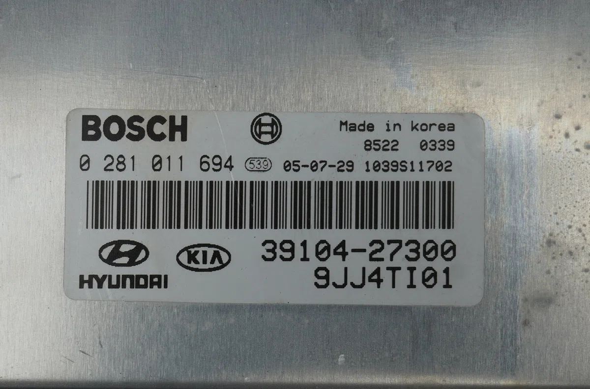 Calculateur moteur Hyundai TUCSON (JM) 2.0 crdi traction intégrale (2004-2010) occasion