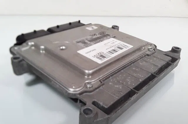 Calculateur moteur Kia PRO CEE'D (ED) 1.4 (2008-2012) occasion