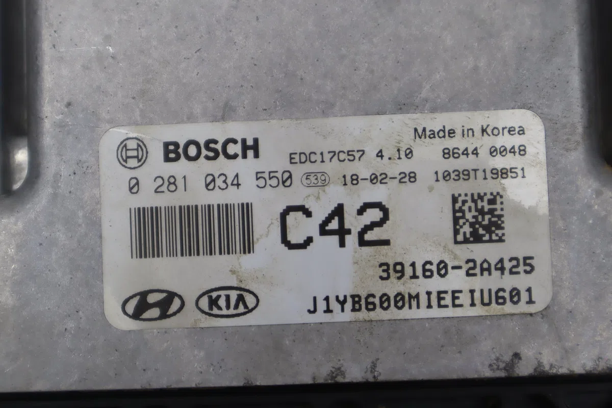 Calculateur moteur Kia STONIC (YB) 1.6 crdi (2017) occasion — photo 2