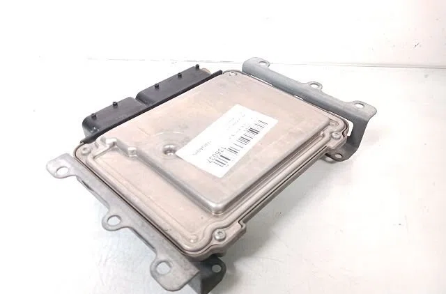Calculateur moteur Lancia MUSA (350_) 1.9 d multijet (350.axc1a) (2004-2012) occasion — photo 2