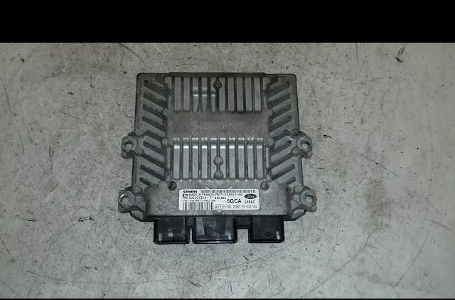 Calculateur moteur Mazda 2 (DY) 1.4 cd (2003-2007) occasion