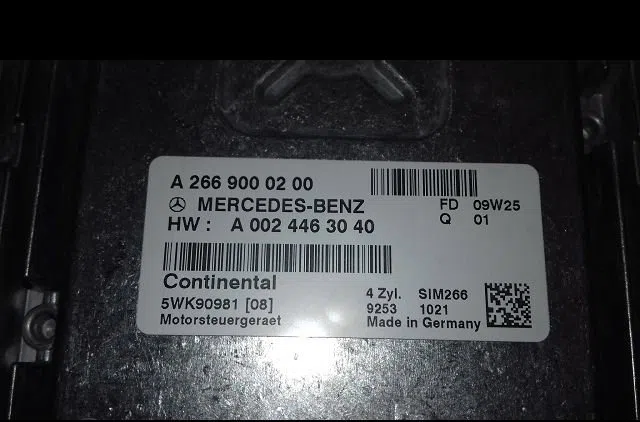 Calculateur moteur Mercedes-benz CLASSE A (W169) A 180 (169.032, 169.332) (2009-2012) occasion — photo 4