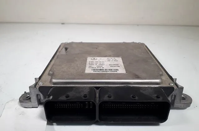 Calculateur moteur Mercedes-benz CLASSE C (W204) C 220 cdi (204.002) (2008-2014) 4 portes occasion
