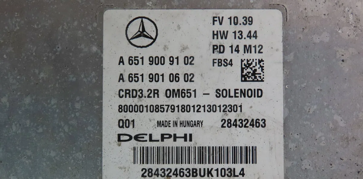 Calculateur moteur Mercedes-benz CLASSE E (W212) E 300 hybrid - bluetec hybrid (212.098) (2011-2016) occasion — photo 2