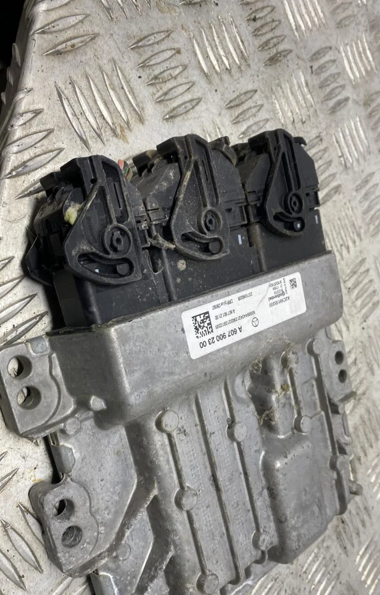 Calculateur moteur MERCEDES CLASSE A 176 PHASE 2 occasion