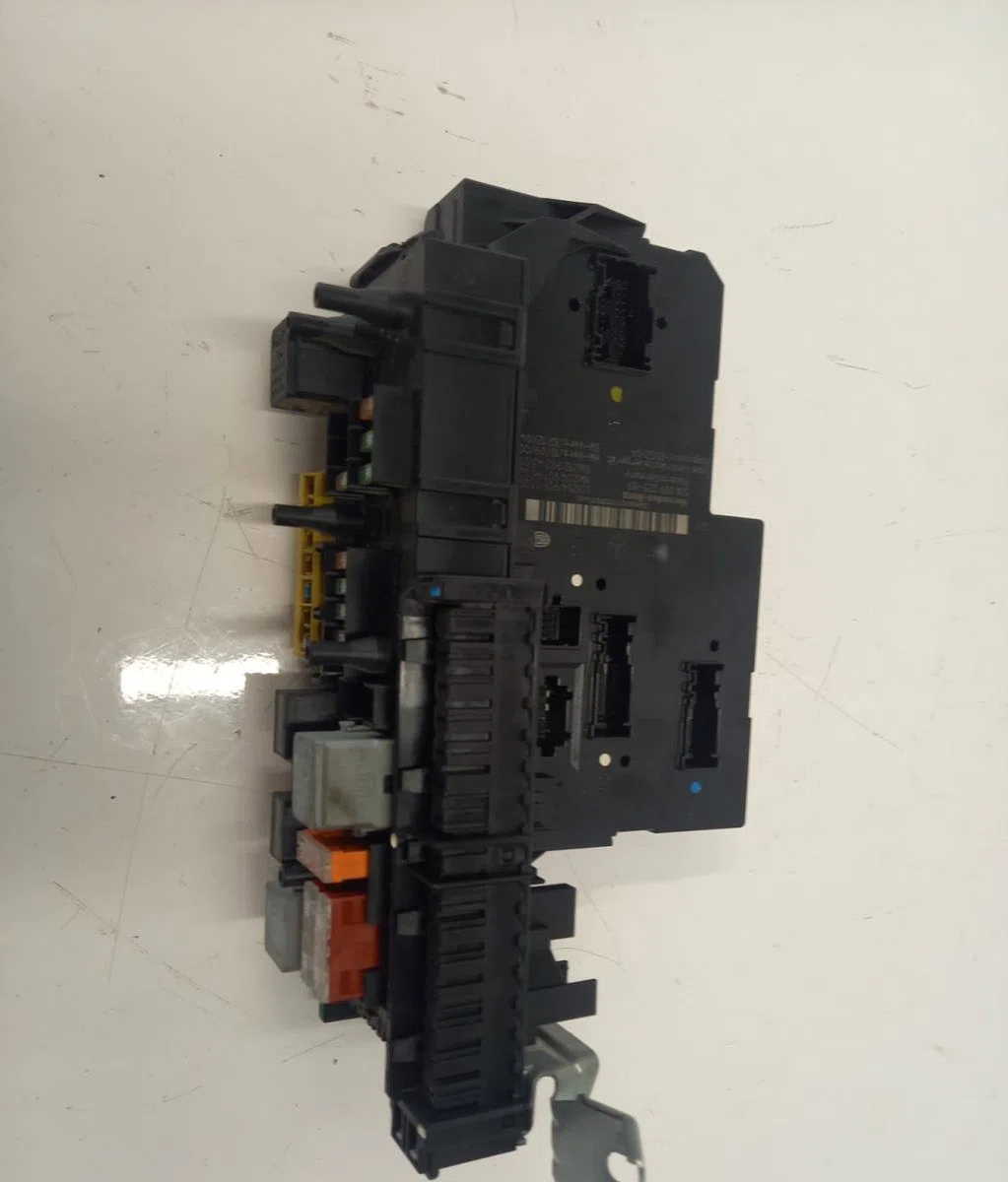 Calculateur moteur MERCEDES CLASSE C 204 PHASE 1 occasion — photo 2