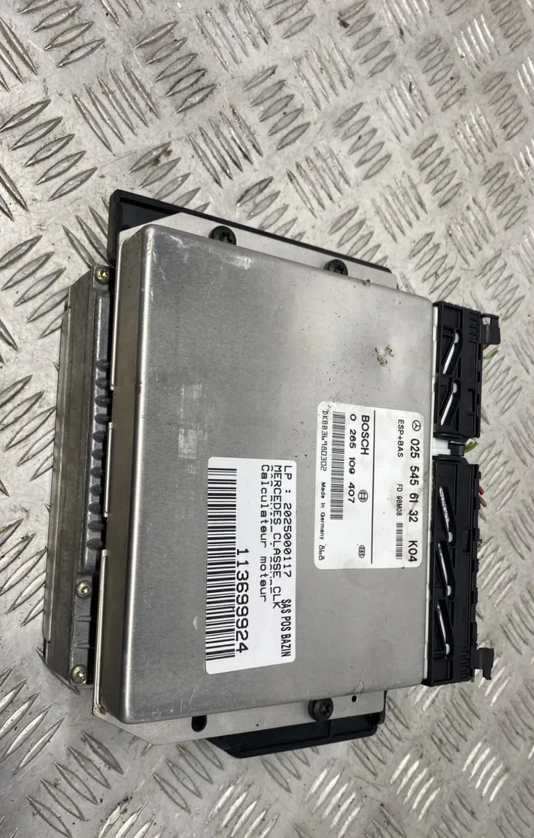 Calculateur moteur MERCEDES CLASSE CLK 208 PHASE 1 COUPE occasion