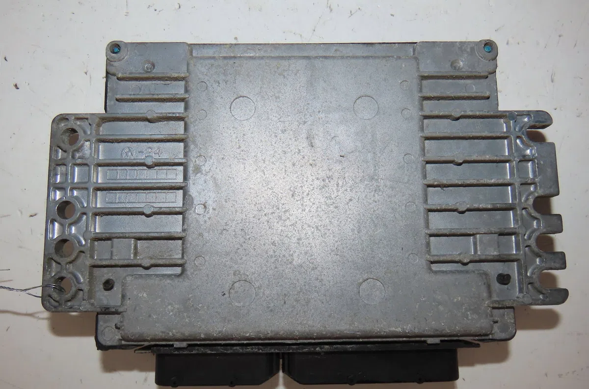 Calculateur moteur Nissan MICRA III (K12) 1.2 16v (2003-2010) occasion
