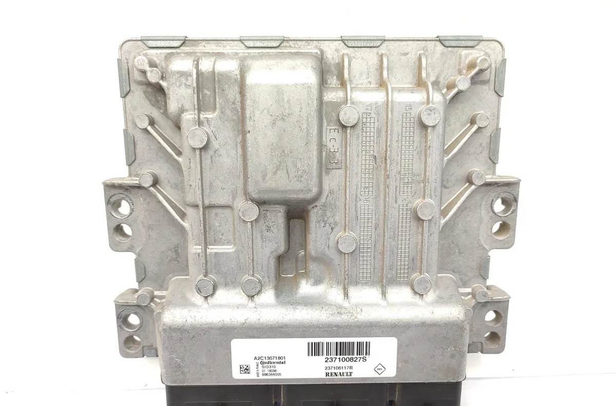 Calculateur moteur NISSAN NV400 occasion