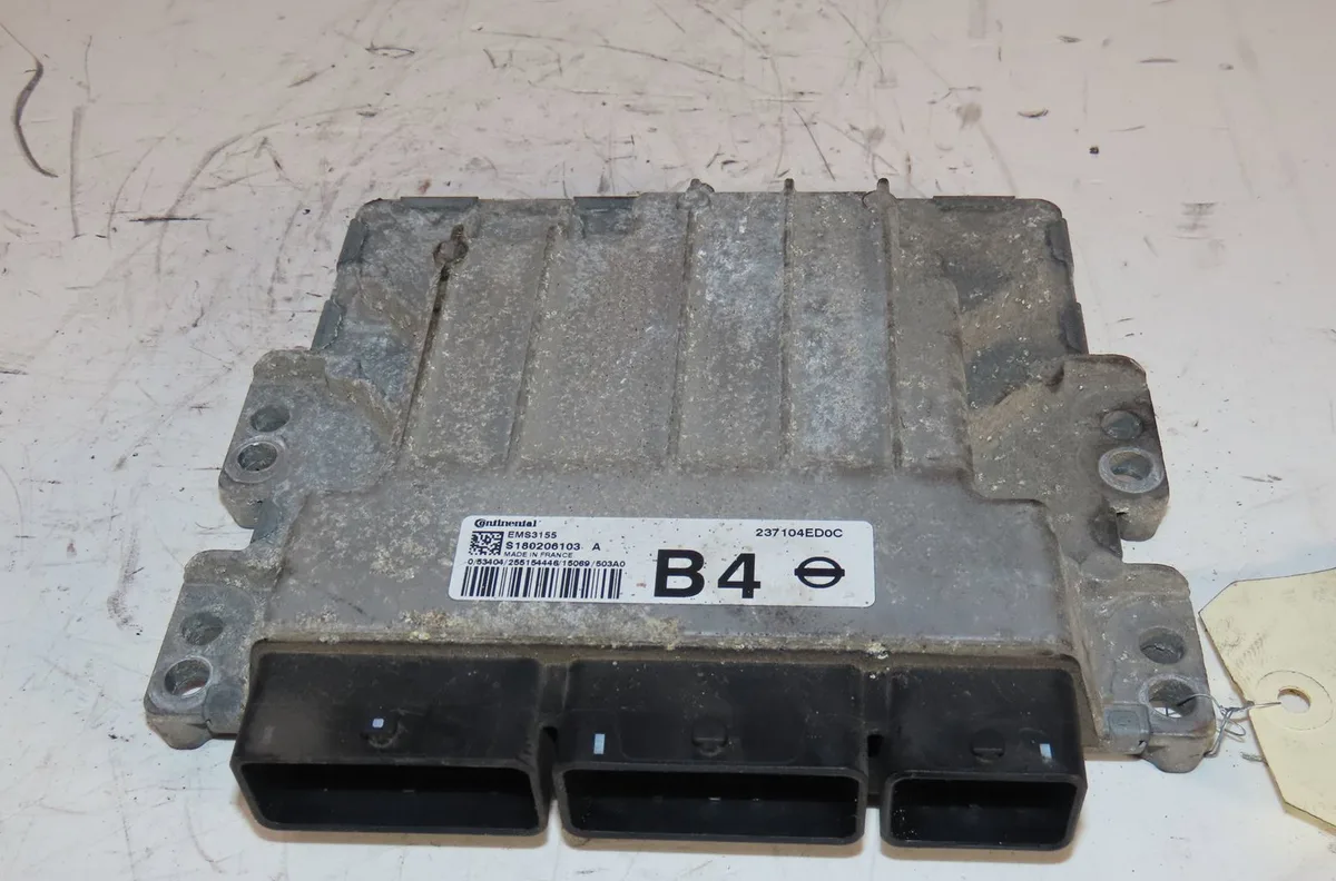 Calculateur moteur Nissan PULSAR 3-5 portes (C13) 1.2 dig-t (2014) occasion
