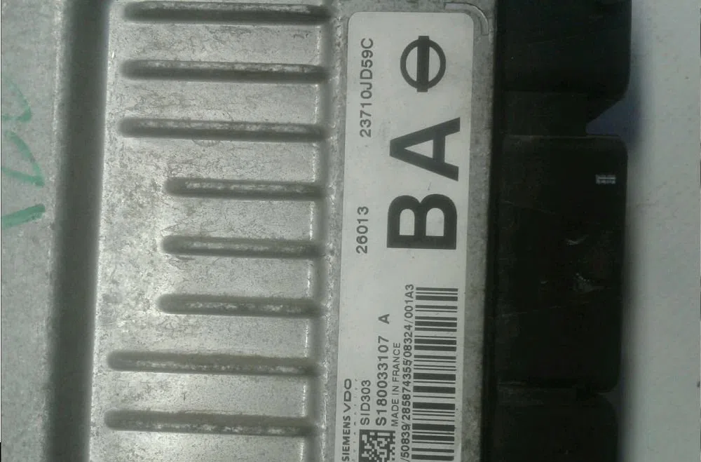 Calculateur moteur NISSAN QASHQAI 1 2009 occasion — photo 2