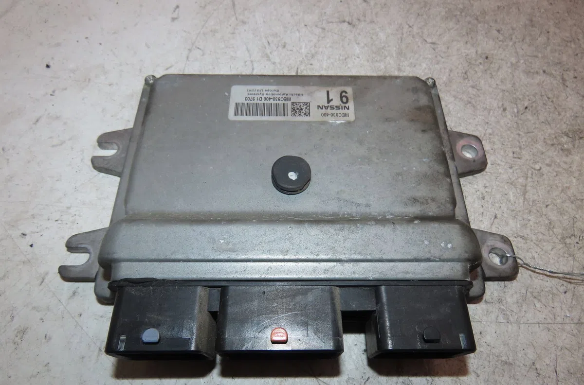 Calculateur moteur Nissan QASHQAI - QASHQAI 2 I (J10, NJ10, JJ10E) 2.0 traction intégrale (2007-2013) occasion — photo 2