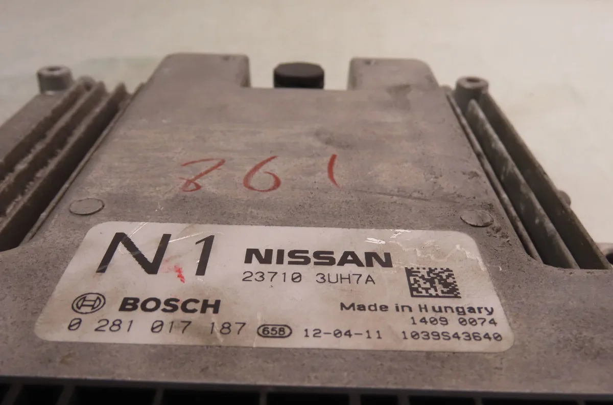 Calculateur moteur NISSAN X-TRAIL 2013 occasion