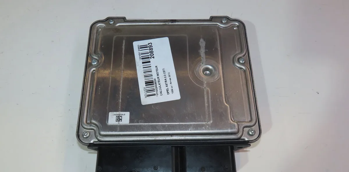 Calculateur moteur Opel ASTRA J GTC 2.0 cdti (08) (2011-2015) occasion