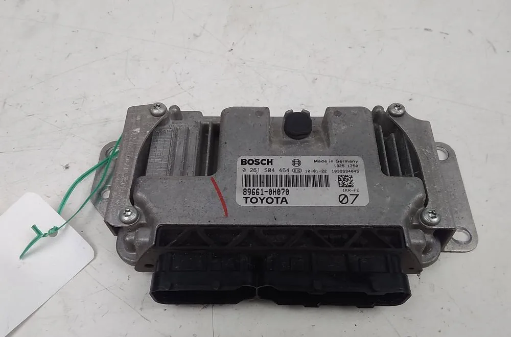 Calculateur moteur PEUGEOT 107 2010 occasion