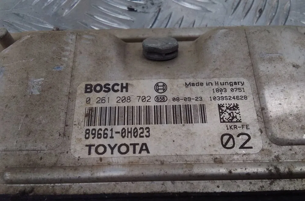 Calculateur moteur Peugeot 107 (PM_, PN_) 1.0 (2005-2014) 3 portes occasion — photo 2