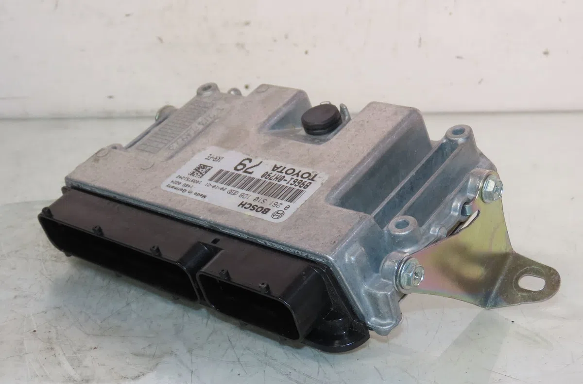Calculateur moteur PEUGEOT 108 2021 occasion