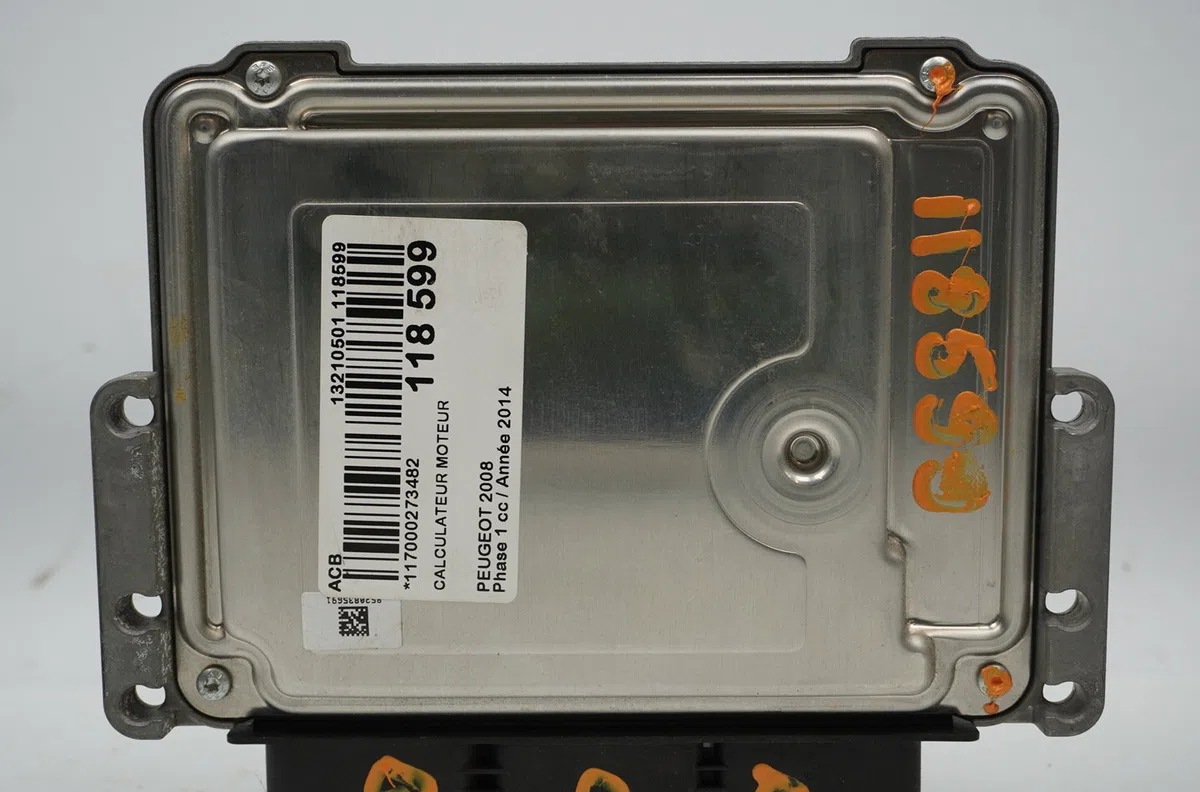 Calculateur moteur Peugeot 2008 I (CU_) 1.6 hdi (2013) occasion — photo 3